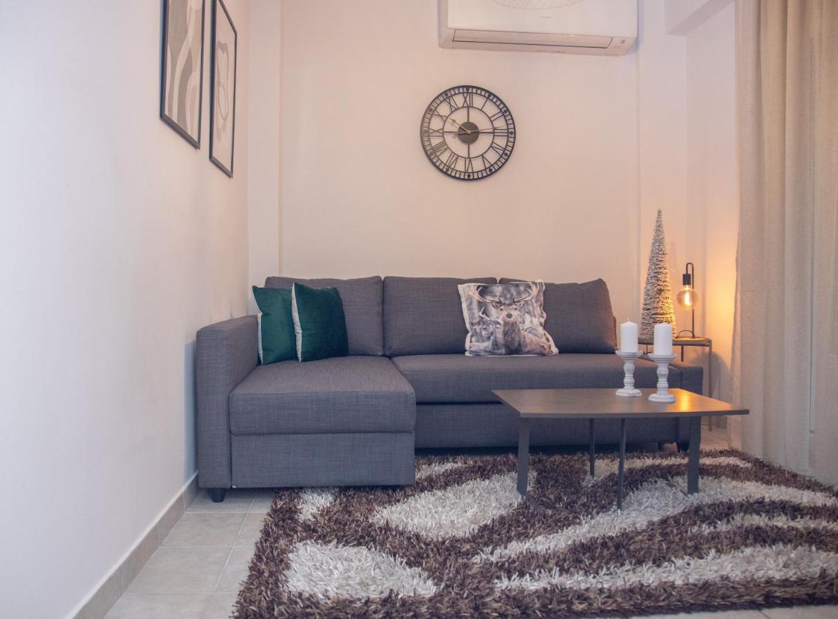 Fobillo Apartment At Charilaou Tesalonika Bagian luar foto