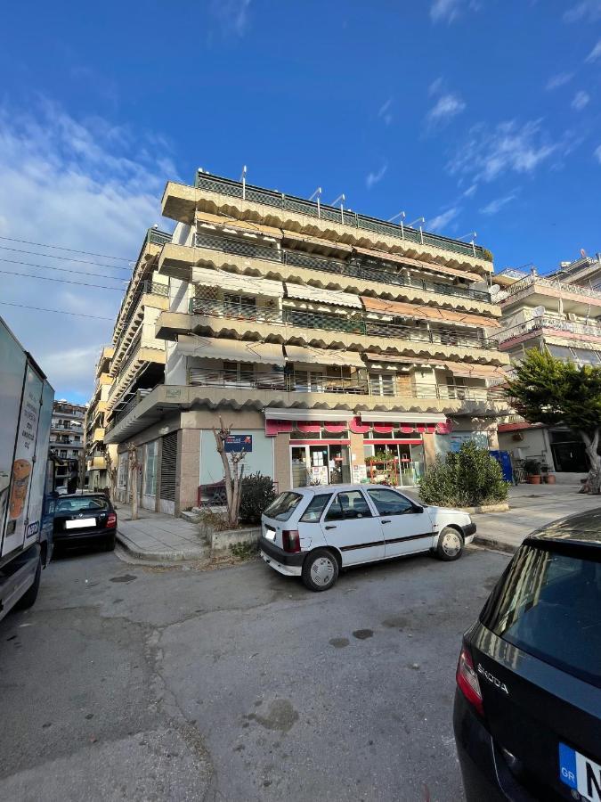 Fobillo Apartment At Charilaou Tesalonika Bagian luar foto